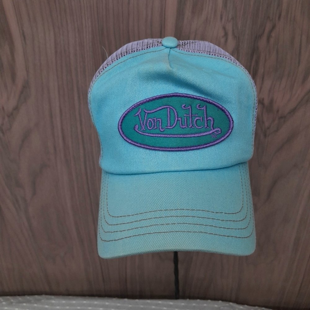 Von Dutch vintage truckers hat